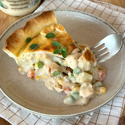 Turkey and Veggie Alfredo Pot Pie