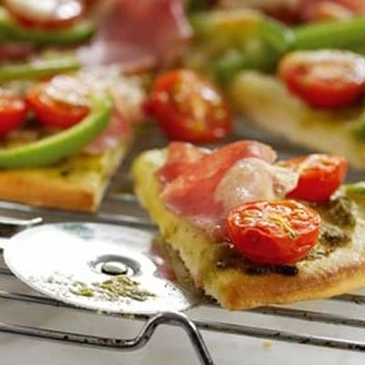 Green Pesto Pizza